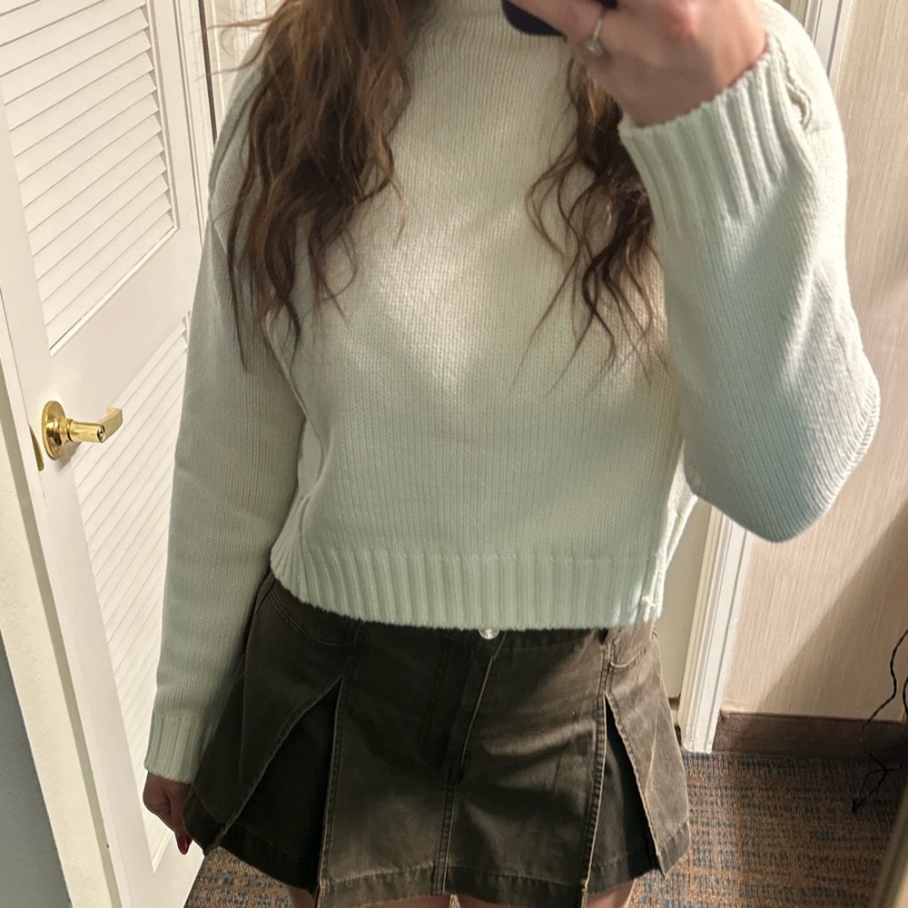 Zara pronounced seam sweater in ecru size small